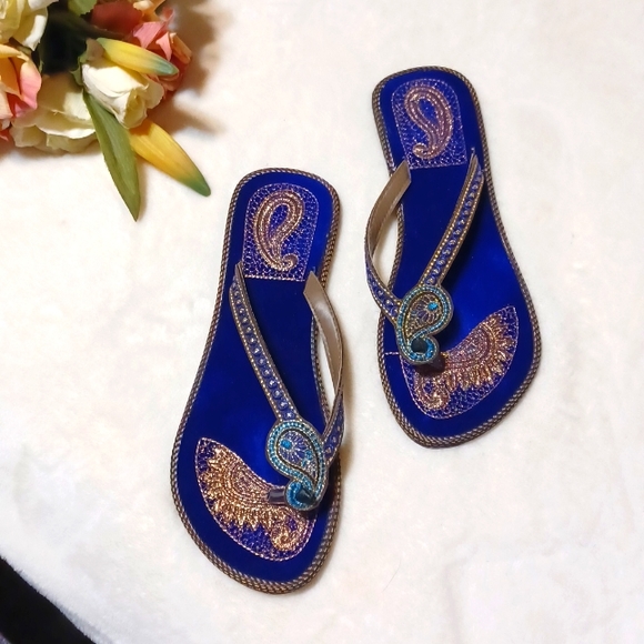 Sandals 👡 - Picture 2 of 5